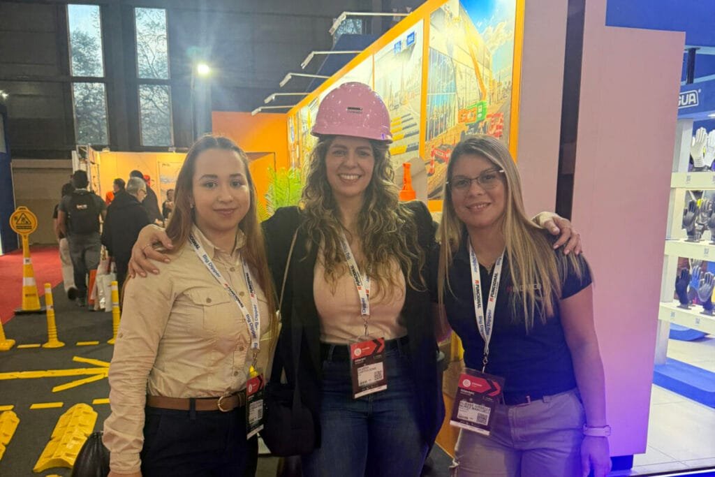 Intersec Buenos Aires 2026, realizada del 2 al 4 de septiembre en La Rural, reunió distintas áreas de la seguridad integral: protección contra incendios, seguridad electrónica, seguridad industrial y protección personal.